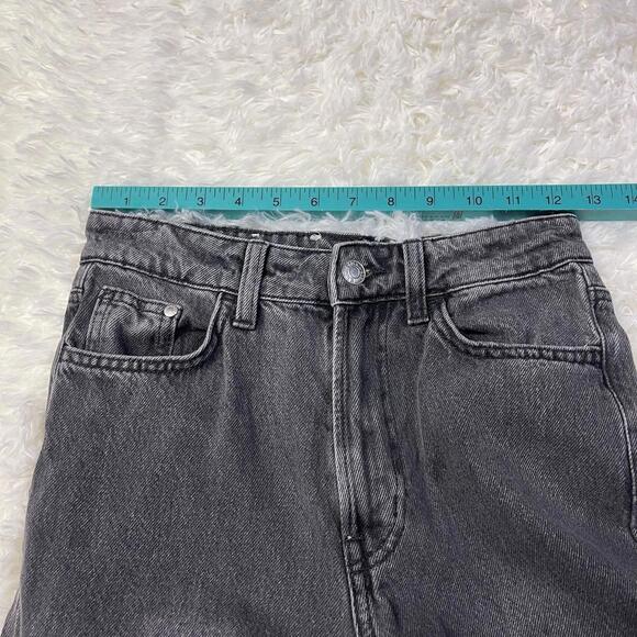 H&M wide regular fit high waist cropped black jeans size 2 - Picture 3 of 7